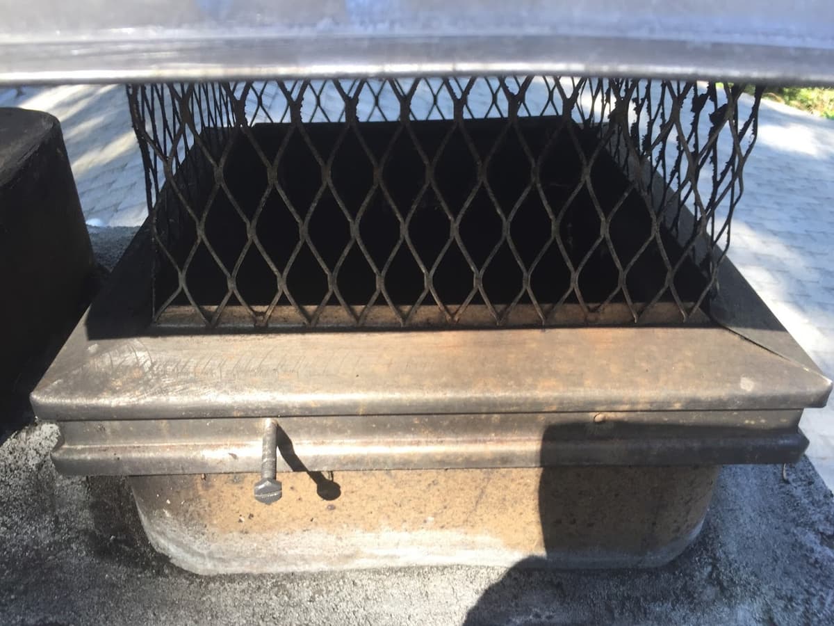 Chimney Pioneer chimney services work photo 6 - Professional chimney cleaning and repair in Portland, Washington