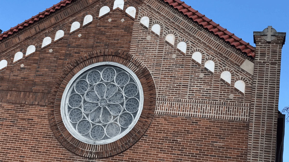 Tiger Restoration Tuckpointing LLC - Professional chimney cleaning, inspection and repair services in Racine, Wisconsin