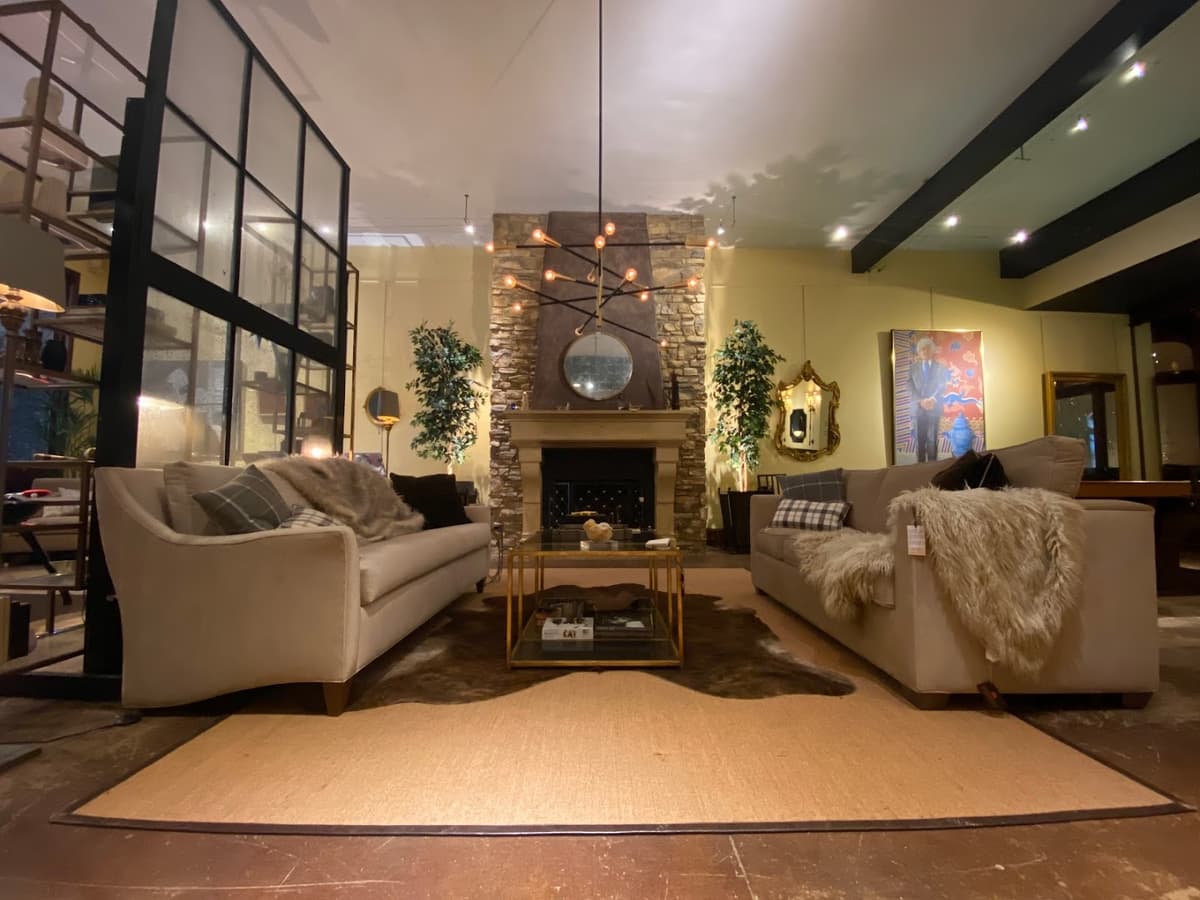 Bromwell's thumbnail 4