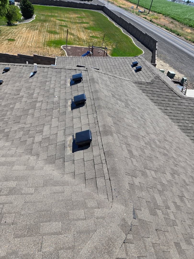 Do Right Roofing - Chimney Skylight, Vents, Metal Roof Repair, Roof Replacement in Kennewick WA chimney services work photo 5 - Professional chimney cleaning and repair in Kennewick, Washington