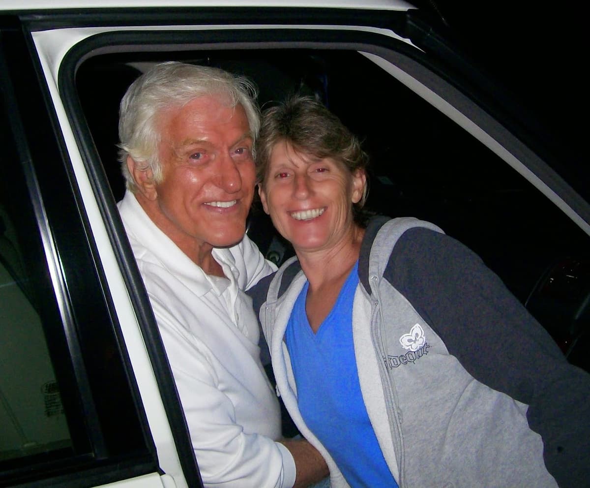 Mr Chimney & Dryer Vents R' Us thumbnail 4