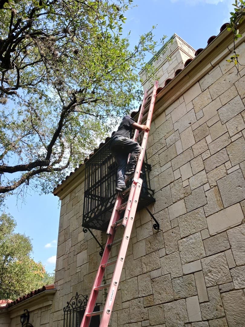 Johnson Chimney Sweep & Repair chimney services work photo 6 - Professional chimney cleaning and repair in Cincinnati, Ohio
