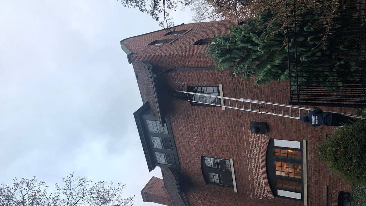 Gutter and Chimney Services of Lakewood - Professional chimney cleaning, inspection and repair services in Cleveland, Oregon