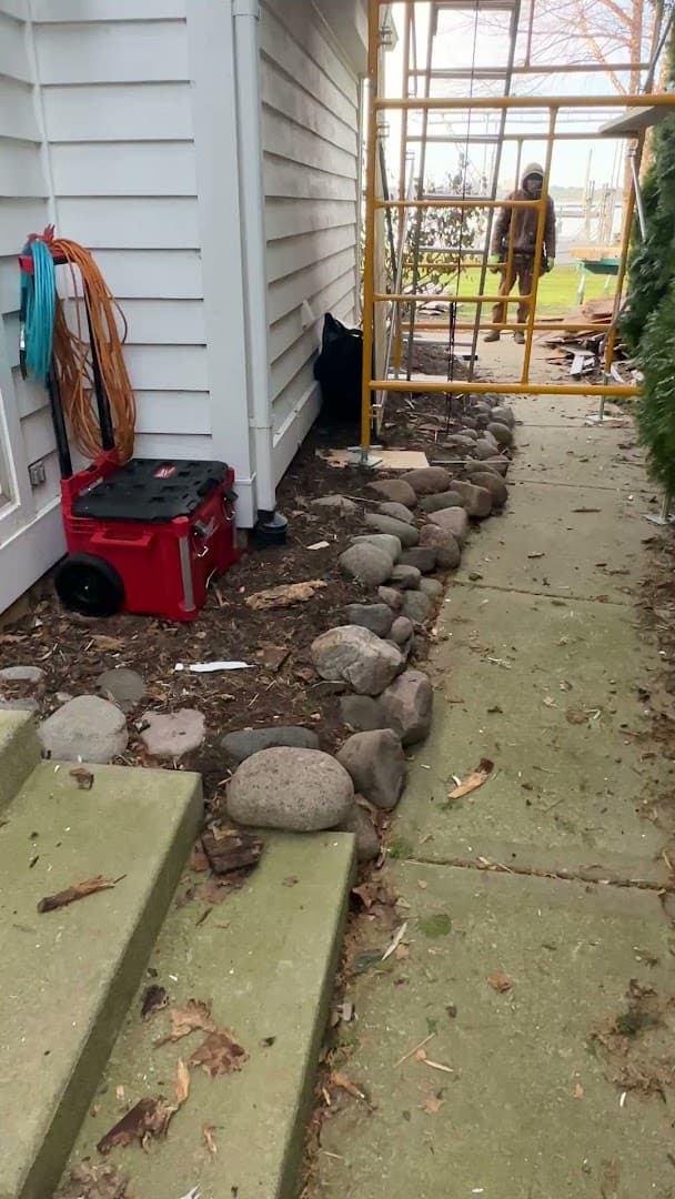 Fox River Home Improvements, LLC thumbnail 2