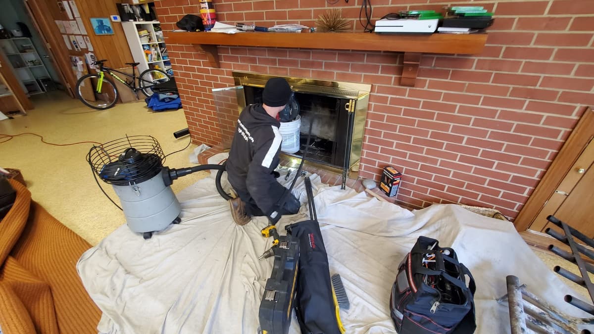 Baldwin Park Chimney Cleaning & Fireplace chimney services work photo 6 - Professional chimney cleaning and repair in Baldwin Park, California