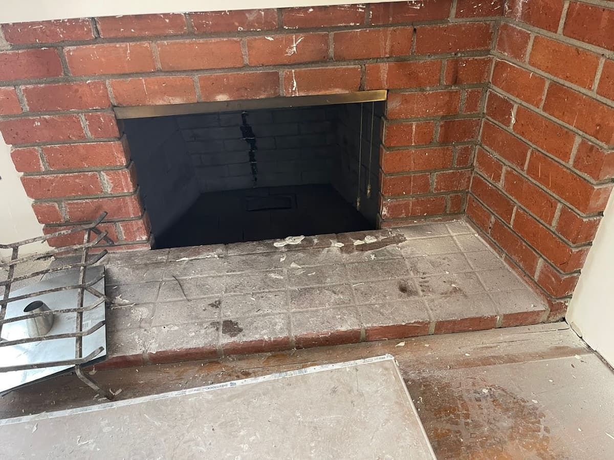 Freddie Chimney Sweep Cleaning thumbnail 4