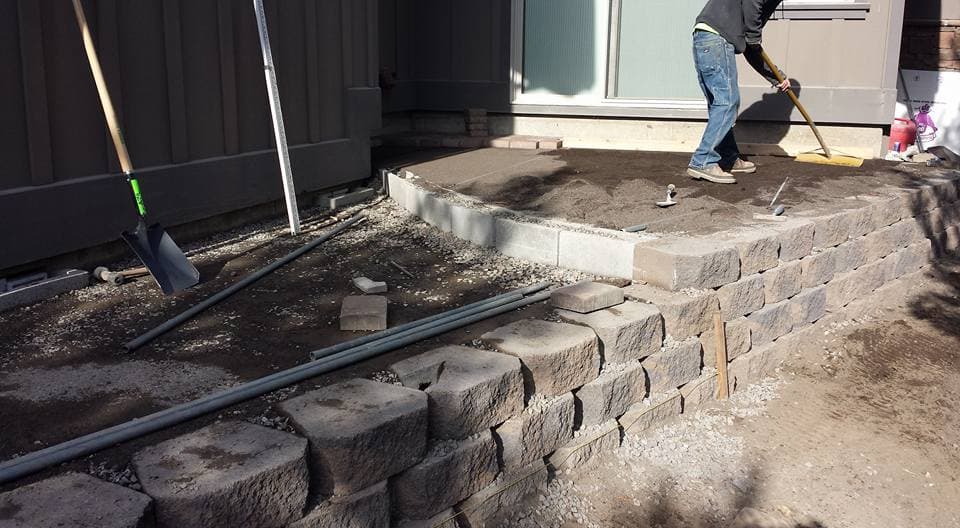 Ceniga's Masonry - Professional chimney cleaning, inspection and repair services in Bend, Oregon
