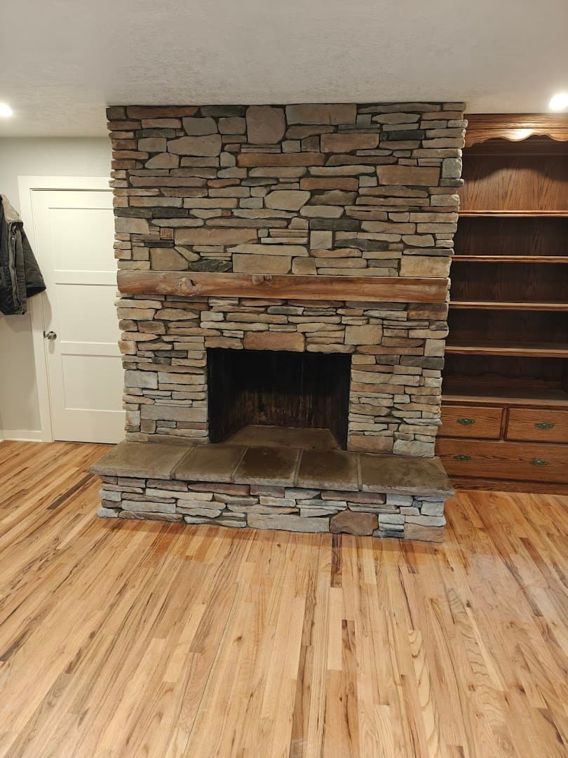 Murphy’s Fireplace & Stove Inc. - Professional chimney cleaning, inspection and repair services in Salem, Oregon