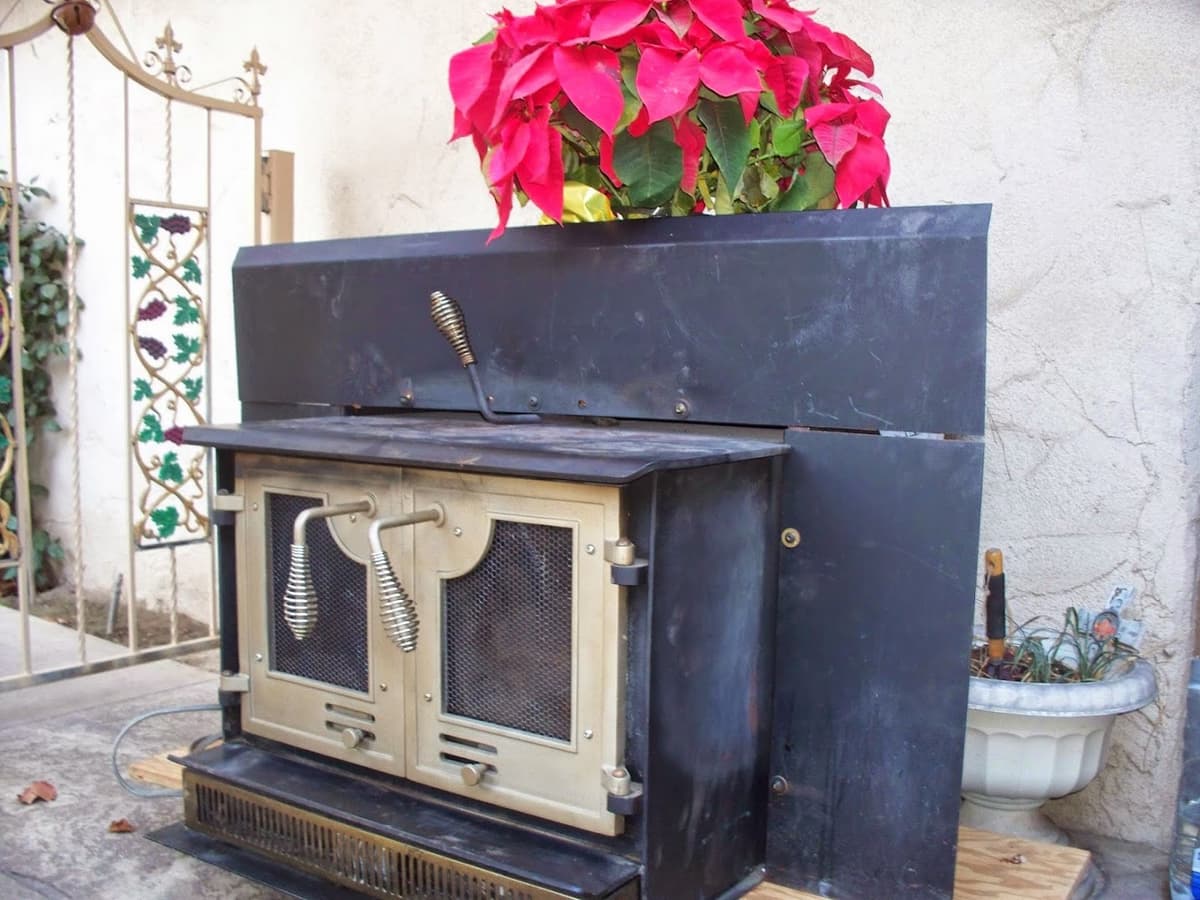 Willie's Central Valley Chimney Sweep - Professional chimney cleaning, inspection and repair services in Fresno, California